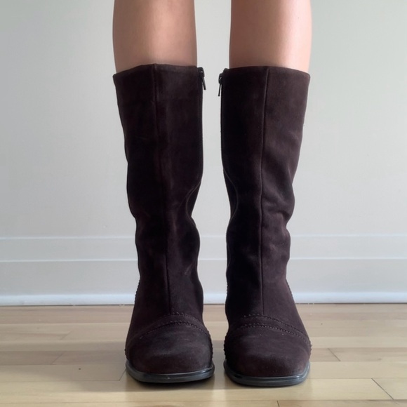 Suede Brown Boots - Picture 3 of 5